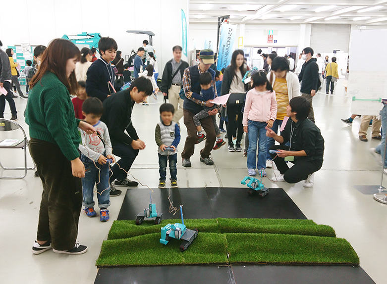 メカ好きっ子が大集合！ からくりくふう展に参加