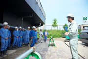 「ご安全に！」で締める。